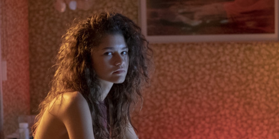 Download Why Zendaya Had To Issue A Warning To Her Fans About Euphoria E Desktop Wallpaper Wallpaper Why Zendaya Had To Issue A Warning To Her Fans About Euphoria E For Free